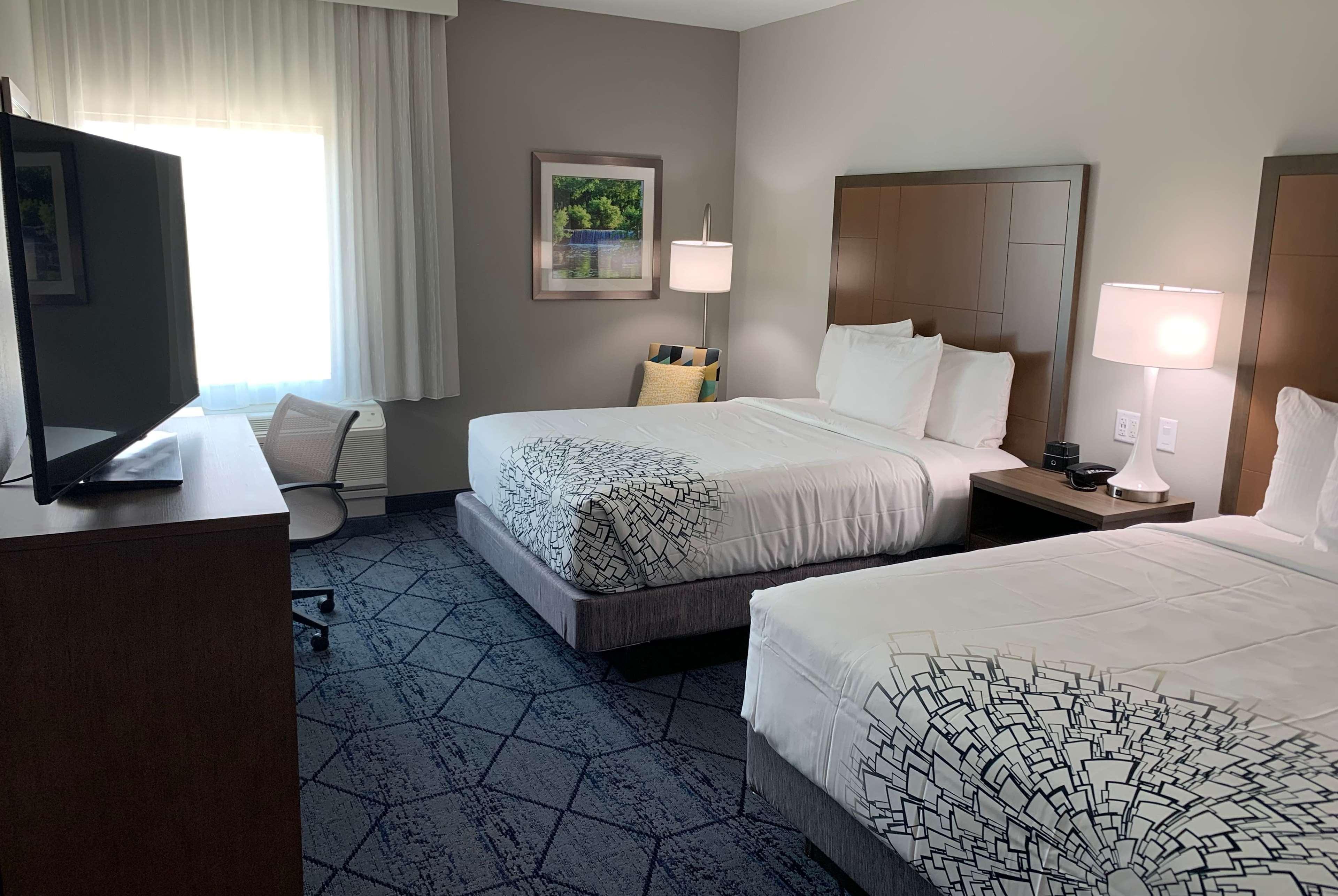 La Quinta Inn & Suites By Wyndham Round Rock Near Kalahari Zewnętrze zdjęcie