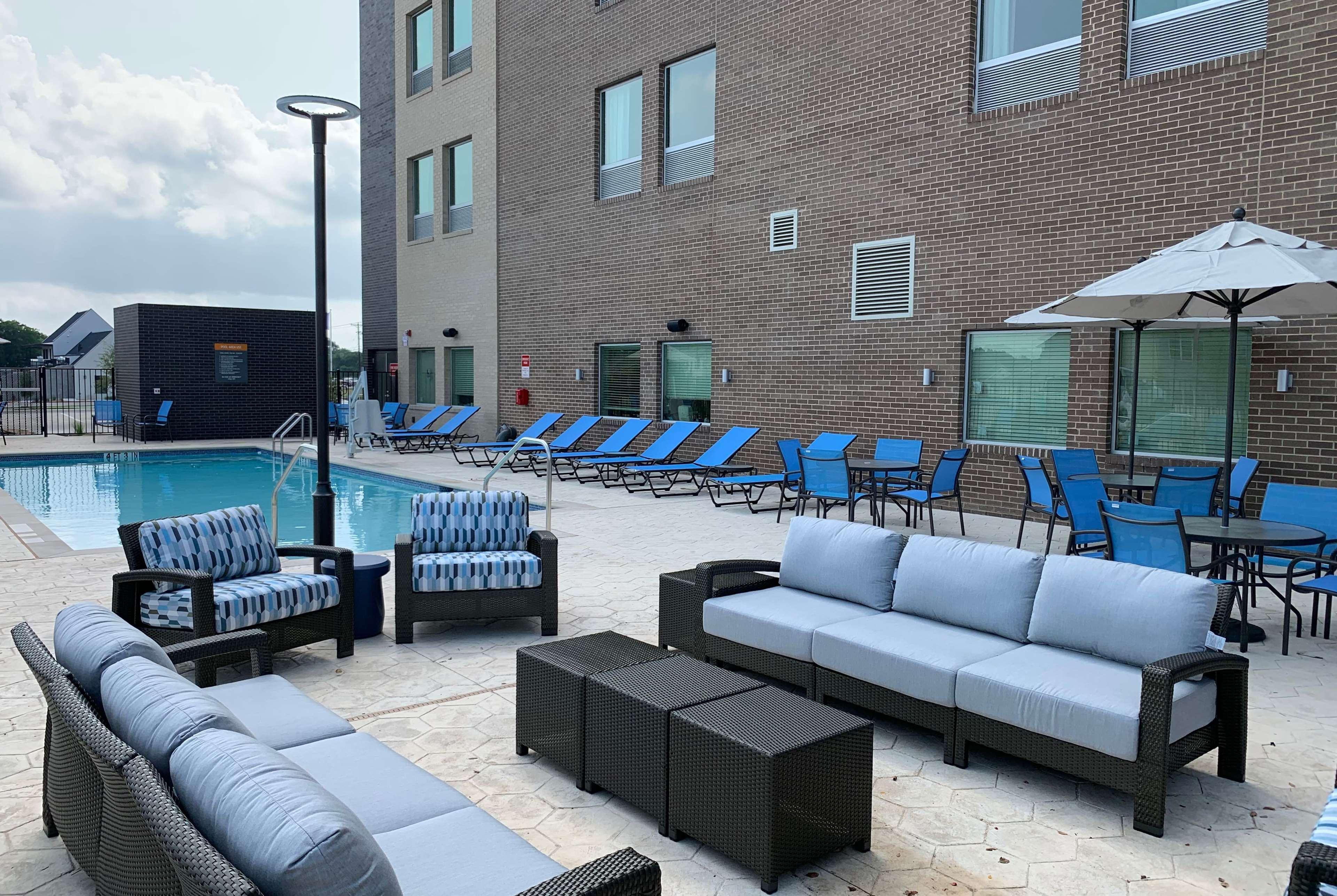 La Quinta Inn & Suites By Wyndham Round Rock Near Kalahari Zewnętrze zdjęcie