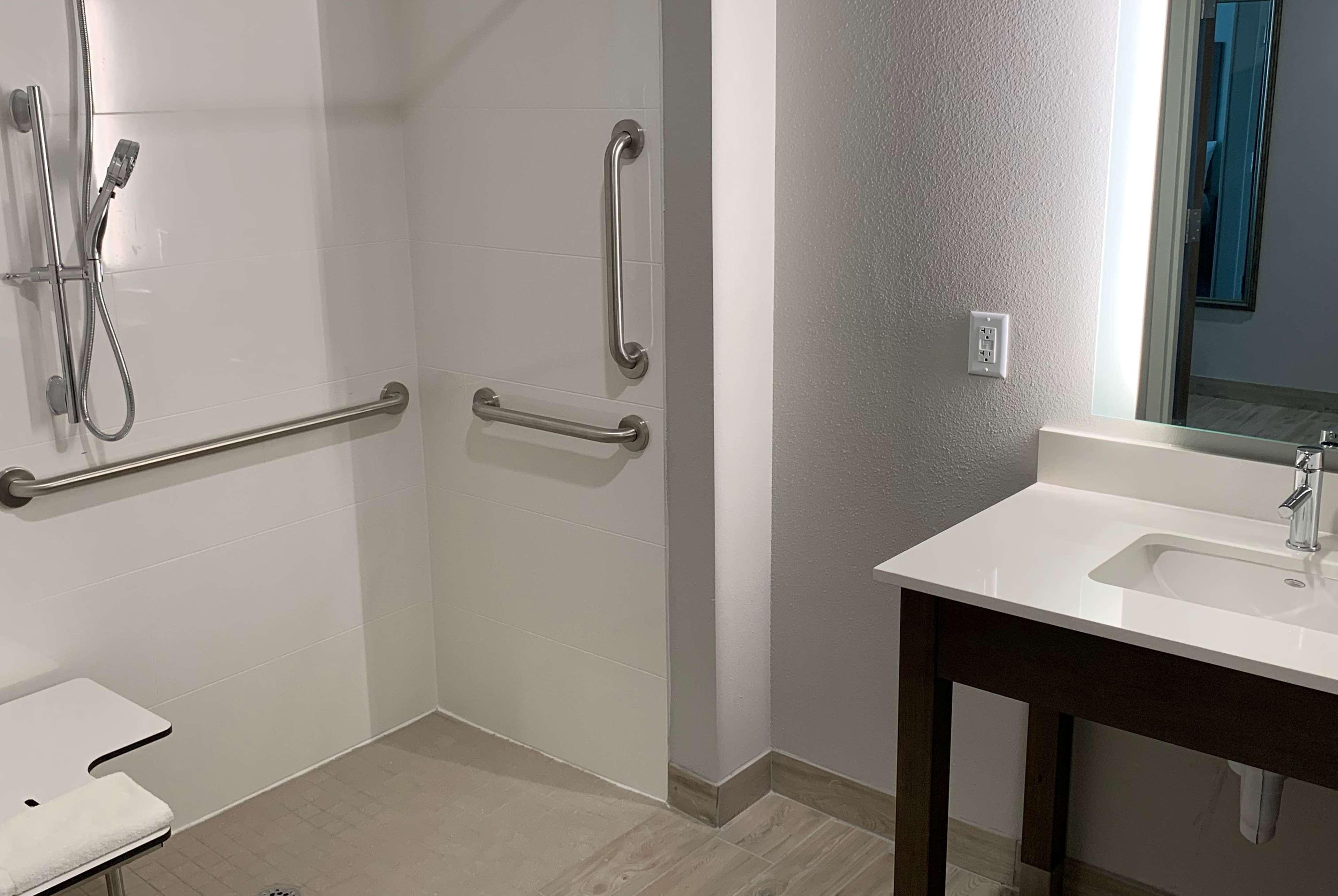 La Quinta Inn & Suites By Wyndham Round Rock Near Kalahari Zewnętrze zdjęcie