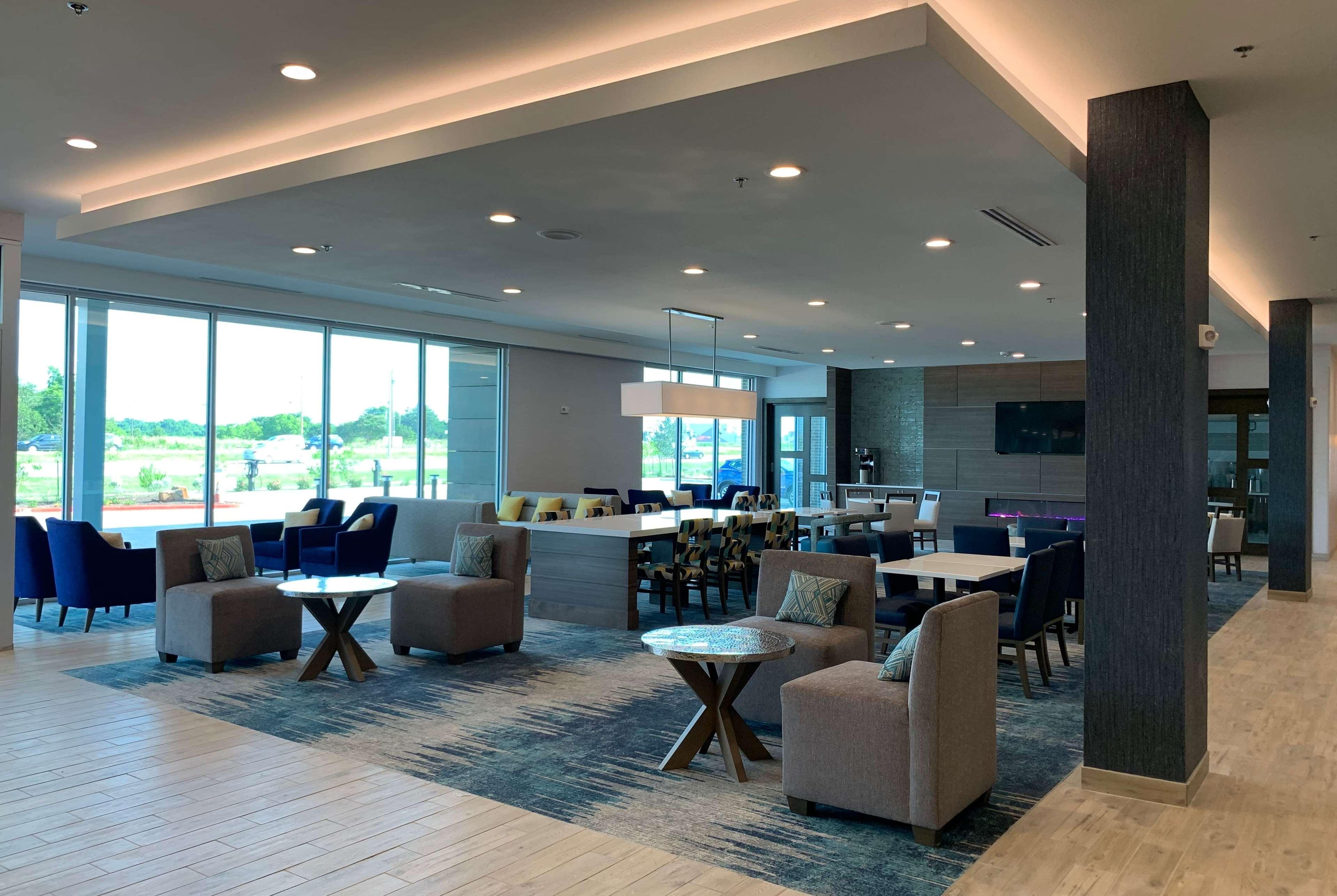 La Quinta Inn & Suites By Wyndham Round Rock Near Kalahari Zewnętrze zdjęcie