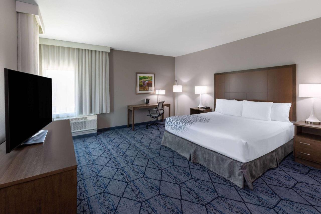 La Quinta Inn & Suites By Wyndham Round Rock Near Kalahari Zewnętrze zdjęcie