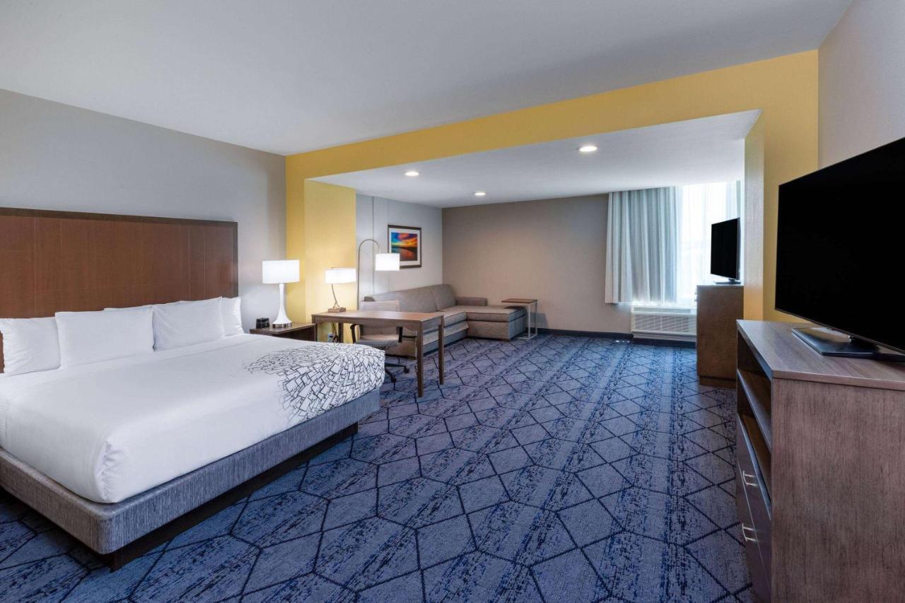 La Quinta Inn & Suites By Wyndham Round Rock Near Kalahari Zewnętrze zdjęcie
